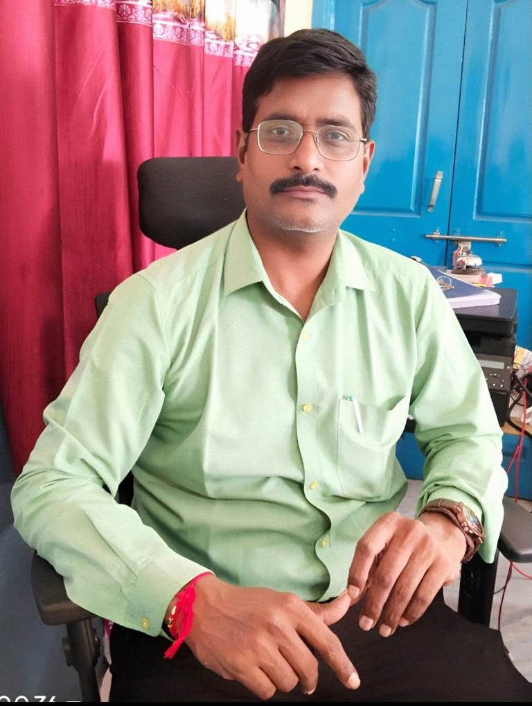 V. Vijay Kumar - Director & Principal